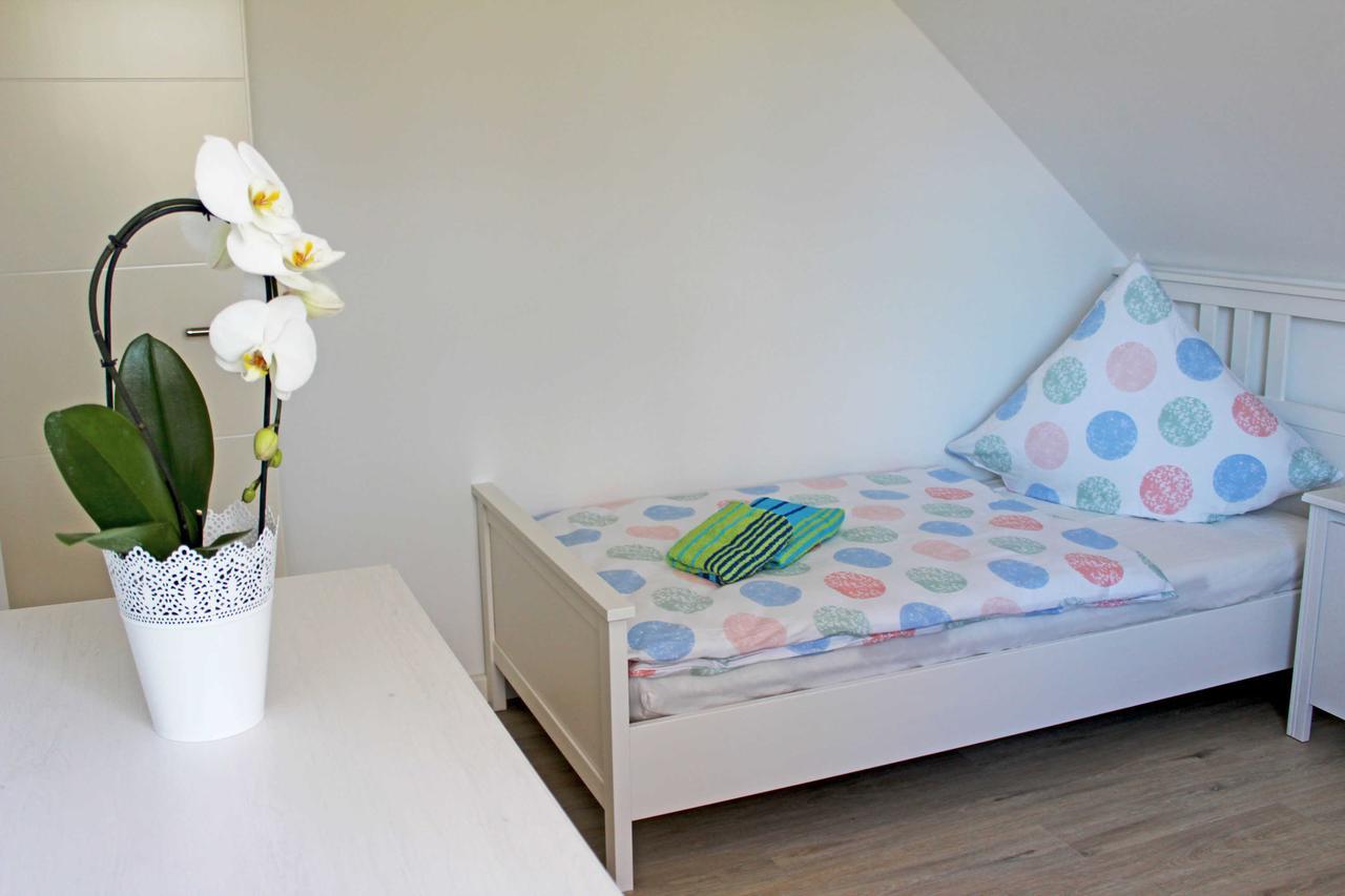 Ferienwohnung Sellin Am Seepark Екстер'єр фото