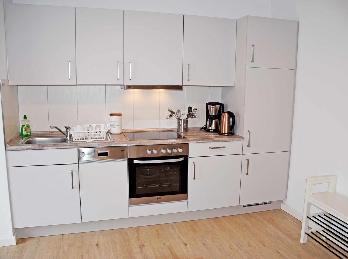 Ferienwohnung Sellin Am Seepark Екстер'єр фото