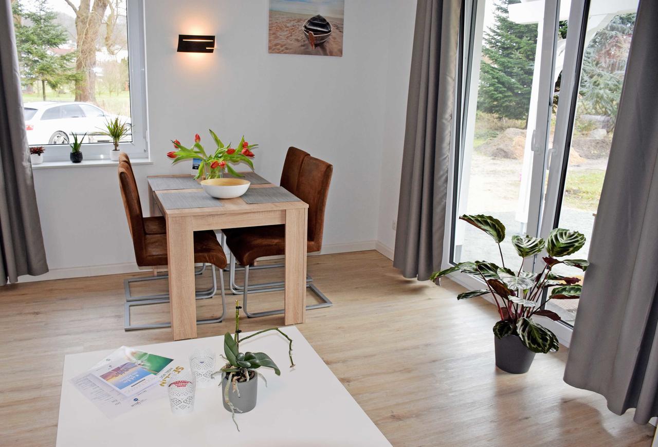 Ferienwohnung Sellin Am Seepark Екстер'єр фото