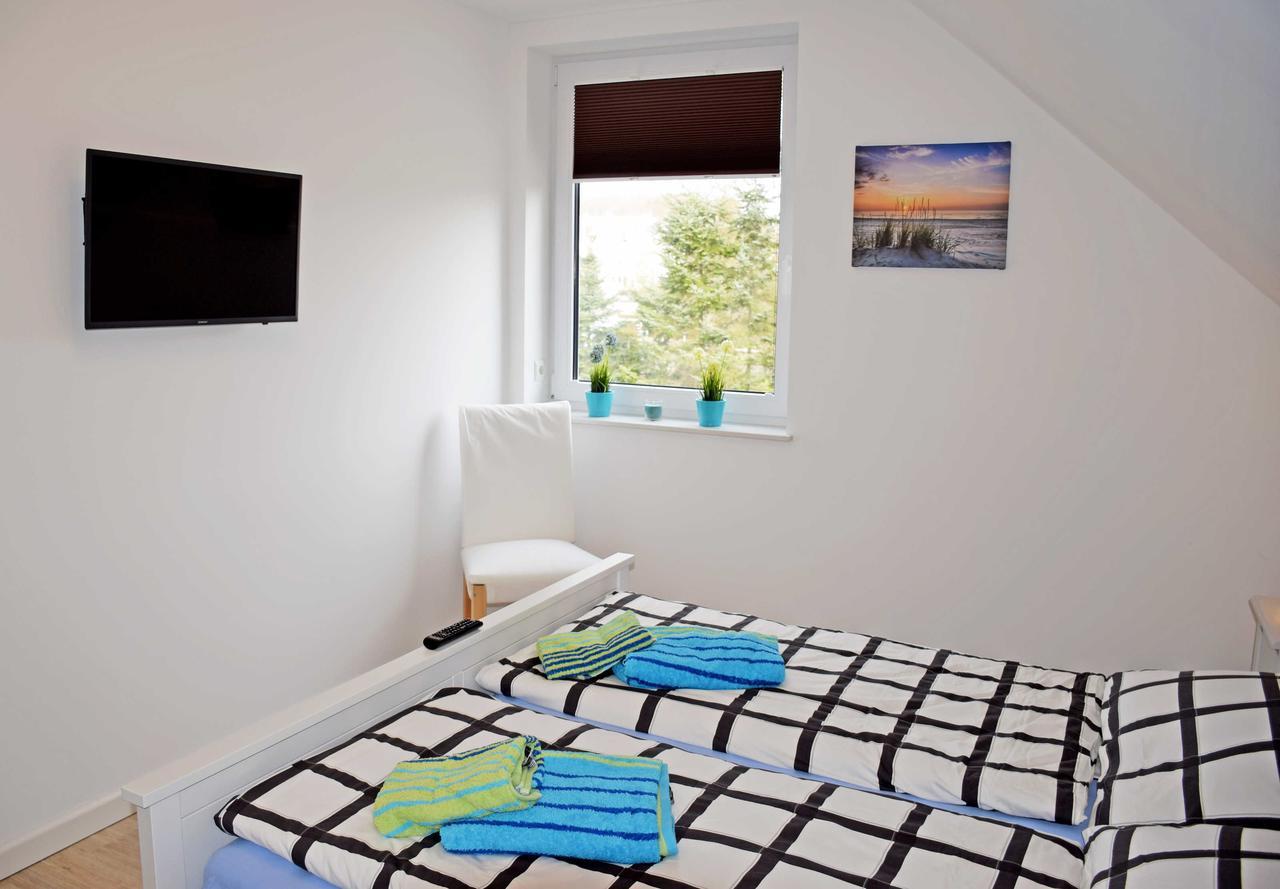 Ferienwohnung Sellin Am Seepark Екстер'єр фото