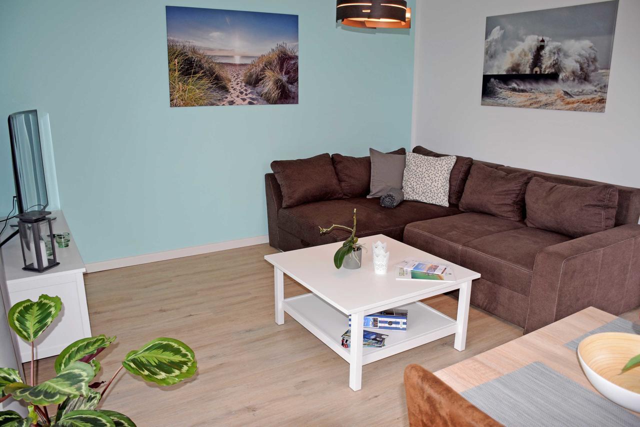 Ferienwohnung Sellin Am Seepark Екстер'єр фото
